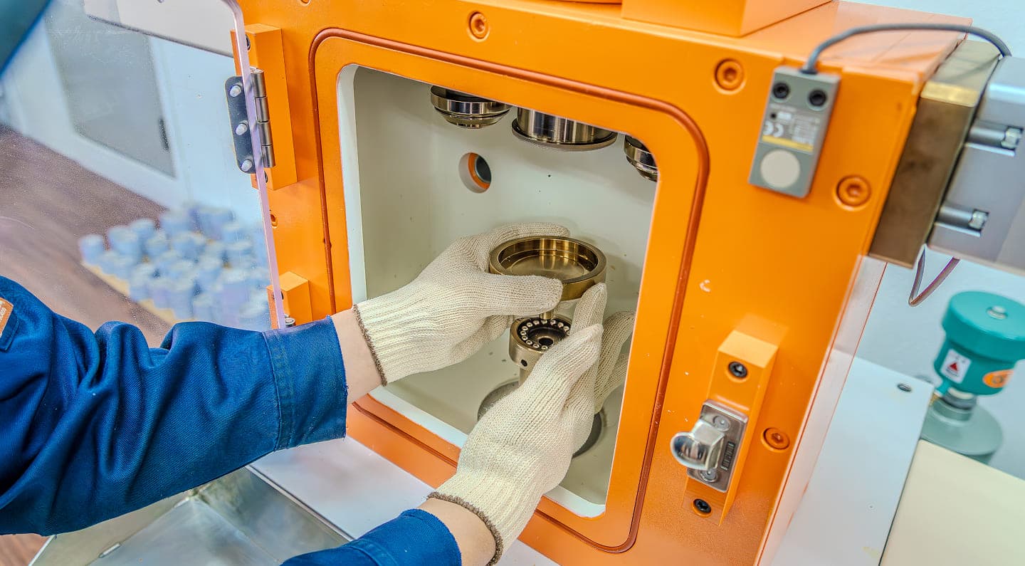 設備の使い方講習・缶詰製造講習